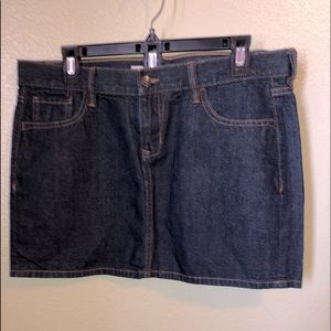 Old Navy, size 10, Jean mini skirt. dimensions: